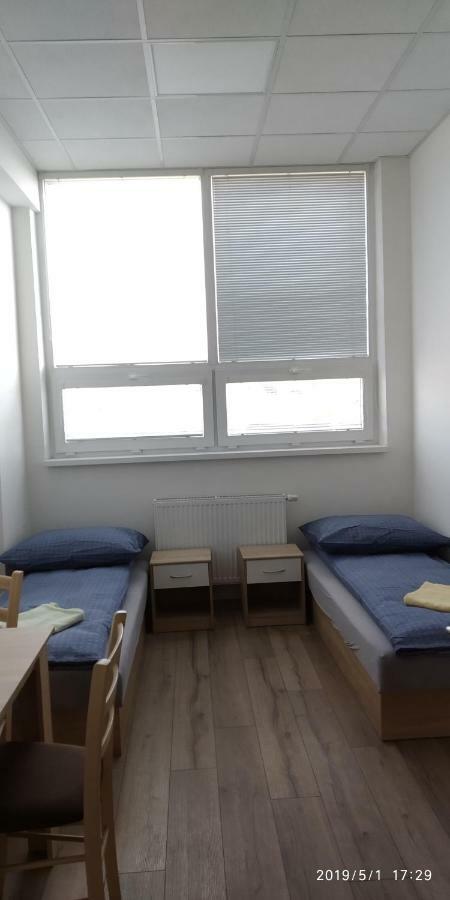 White Coral Club Hostel Kosice Ngoại thất bức ảnh