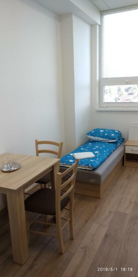 White Coral Club Hostel Kosice Ngoại thất bức ảnh