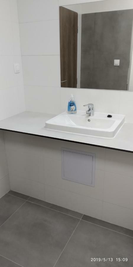White Coral Club Hostel Kosice Ngoại thất bức ảnh