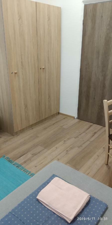White Coral Club Hostel Kosice Ngoại thất bức ảnh